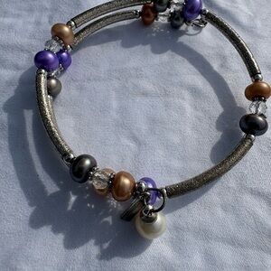 Vantel Pearl Wire wrap bracelet